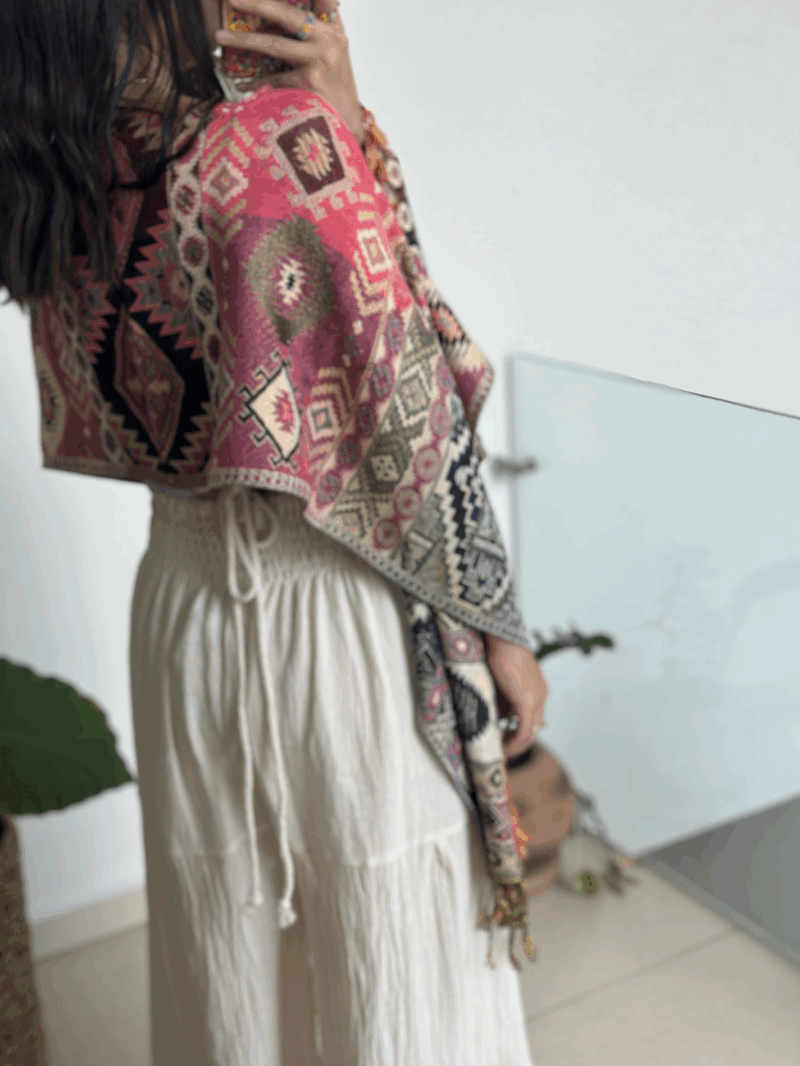 Capita / Poncho Rosa - Imagen 3